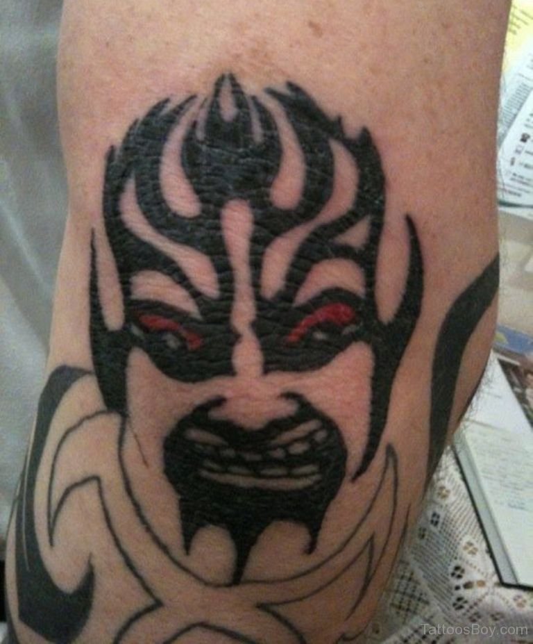 Devil's tattoo. Трайбл демон. Tribal Devil Tattoo. Демон трайбл смысл.